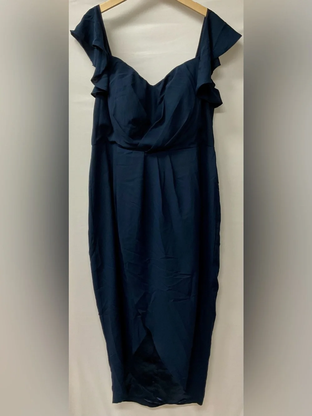 Brand New-City Chic Plus Size Drape Sleeve Midi Dress in Navy